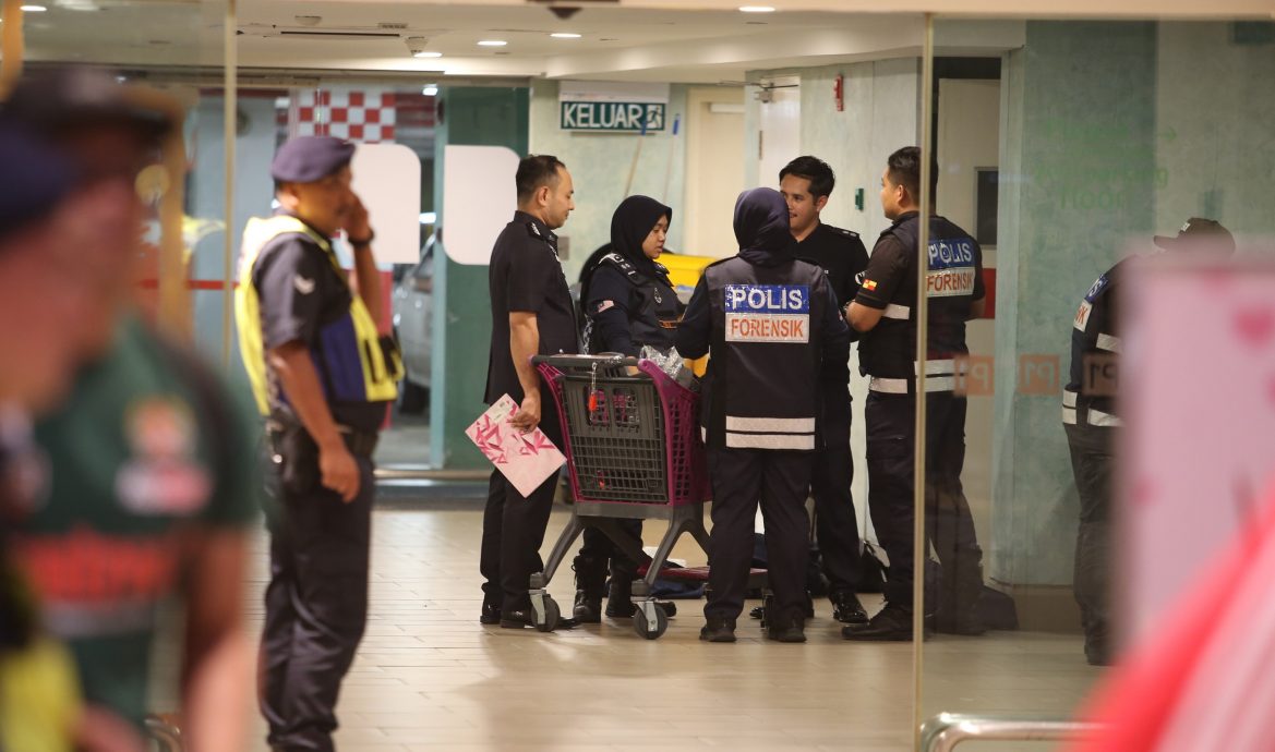 沙亚南购物商场枪击案|开枪伤人后挟持民众载逃离·警鉴定枪手身份为“卅余岁本地男”