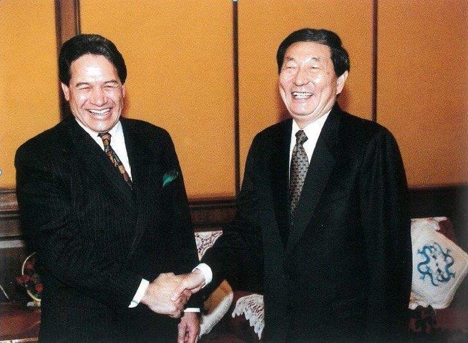 纽西兰外长彼得斯访中国晤刘建超 讨论双边关系与全球挑战
