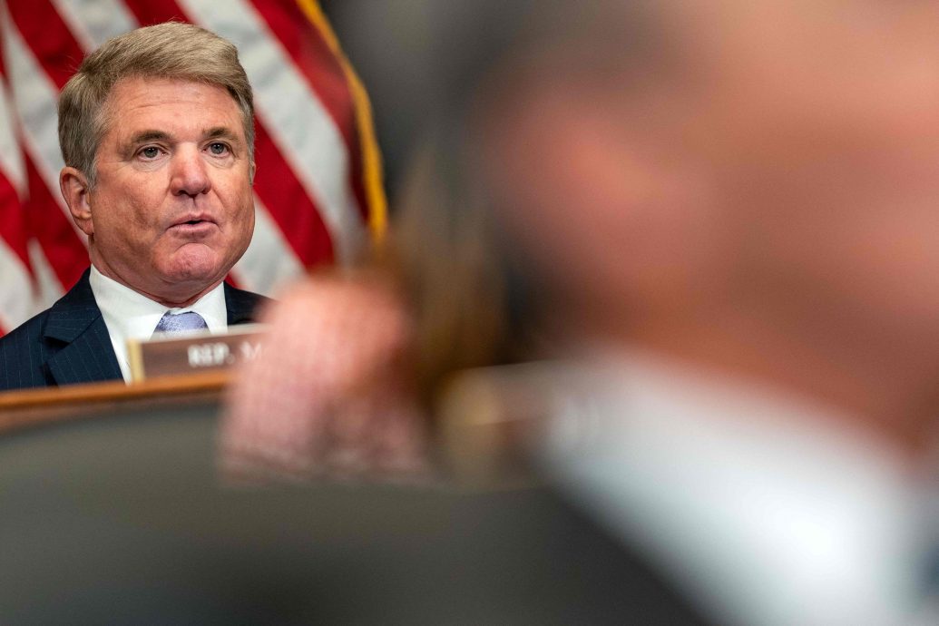 美众院外委会主席:俄乌和谈将在沙地阿拉伯登场