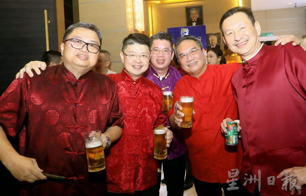 (场面文) 世华媒体新春联欢会