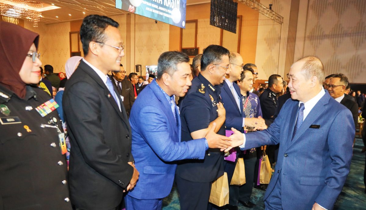(首长)沙首长吁沙民众在州选再予州政府支持,哈芝芝:继续推行更多发展项目