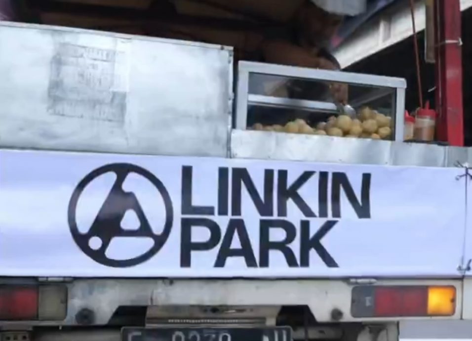 Linkin Park雅加达演唱会 包餐车送歌迷吃豆腐