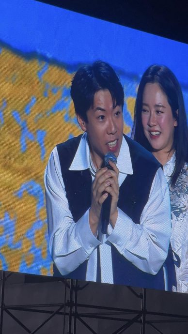 RM见大马粉丝遇屋顶漏水 刘在石亲擦地无架子