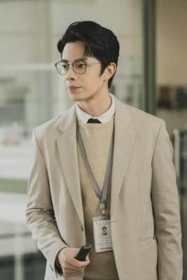 日做3兼职 买最便宜菜心 港艺人为买房拼了!