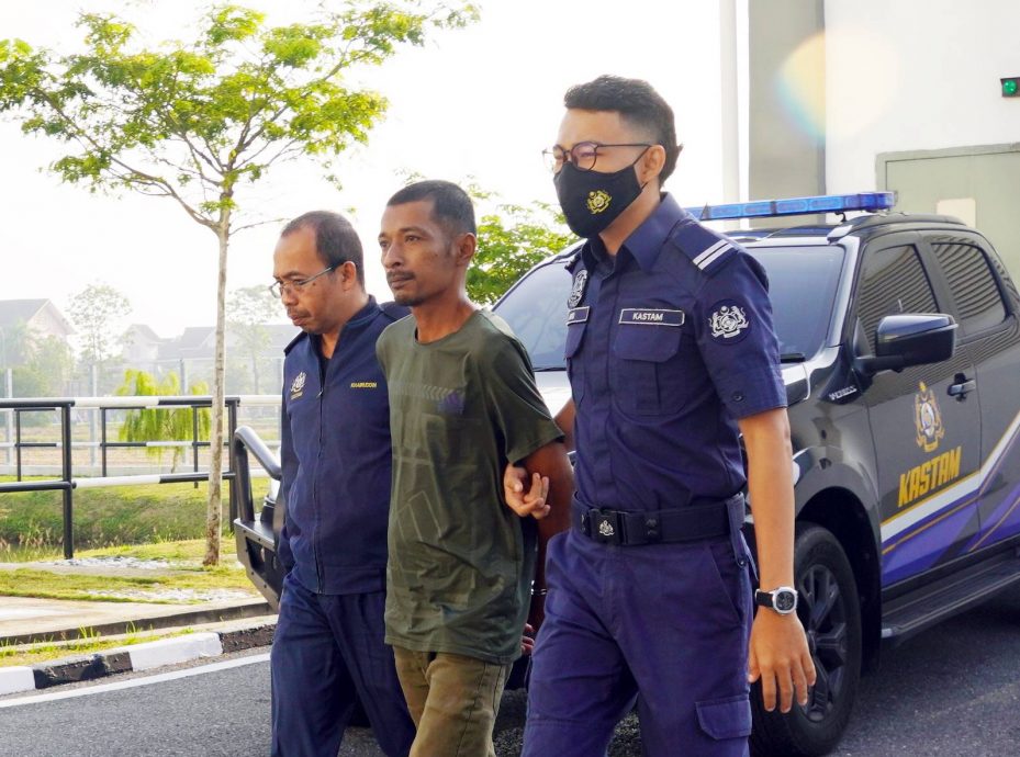 用“变形金刚”四轮驱动车偷运近150公斤冰毒,泰南旺吉辇关卡被捕,同伙趁乱逃走