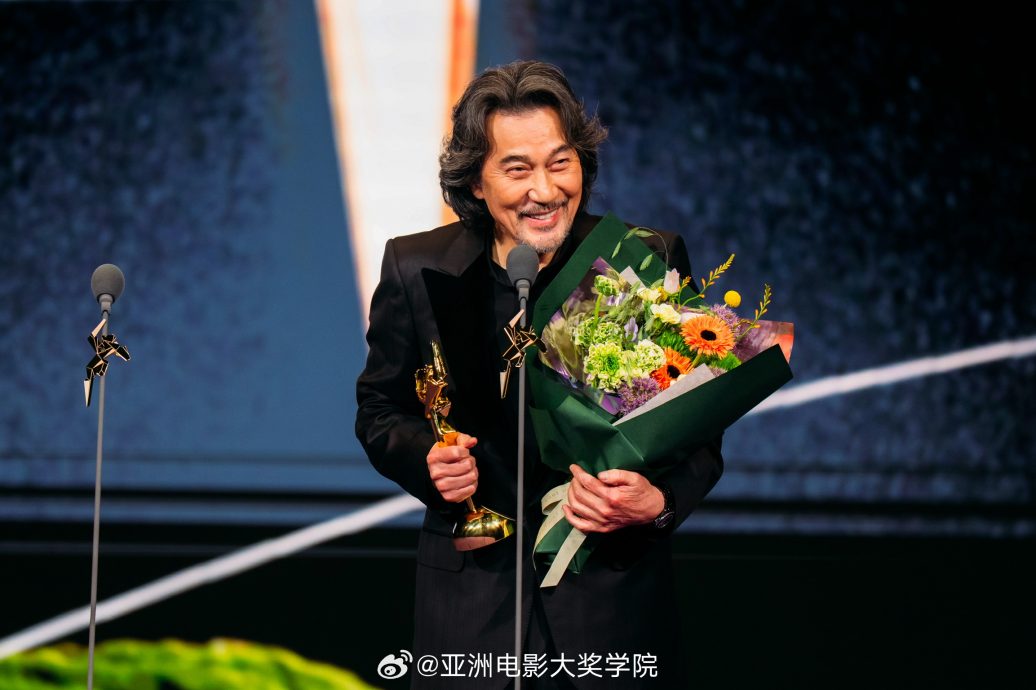 第18届亚洲电影大奖|李康生首次夺男配角奖 刘青云凭《爸爸》膺影帝