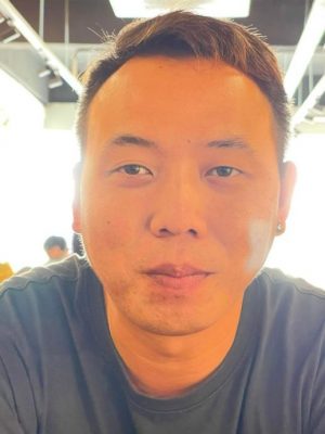罗里半夜无预警泊在快车道酿3死3伤!