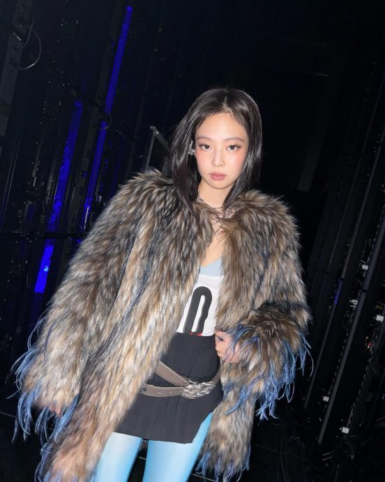 美国开唱被批服装太暴露 Jennie:下世不当BLACKPINK成员