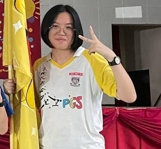 霹:学海学记|校园报道|主文| 越野赛跑加长距离 蓝队成功卫冕
