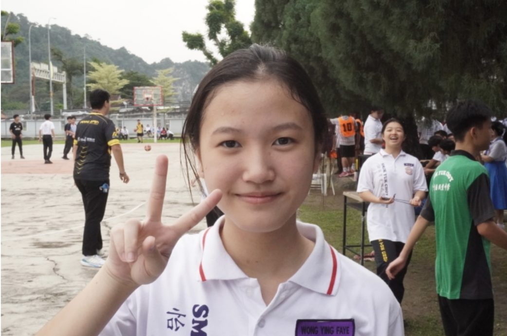 霹:学海学记|校园报道|主文|篮球热潮燃爆育才 青春一争高下
