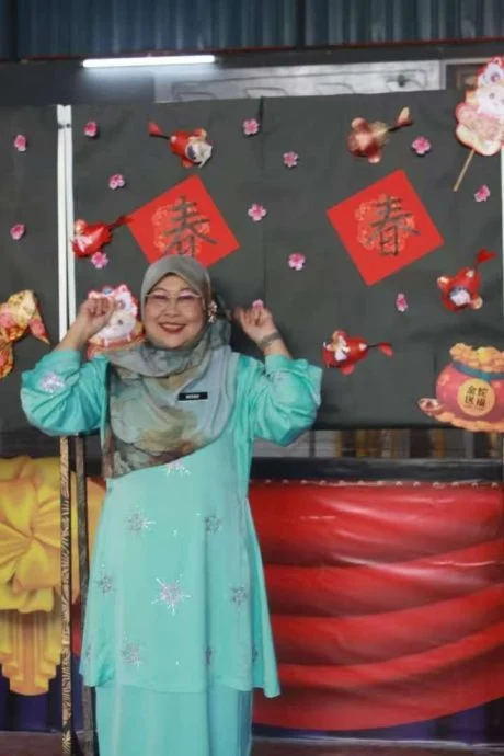 【校园报道】师生欢聚一堂 挥写“春”送祝福