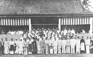 【马来村落/01】甘榜峇鲁:大隐隐于市的高脚屋村落