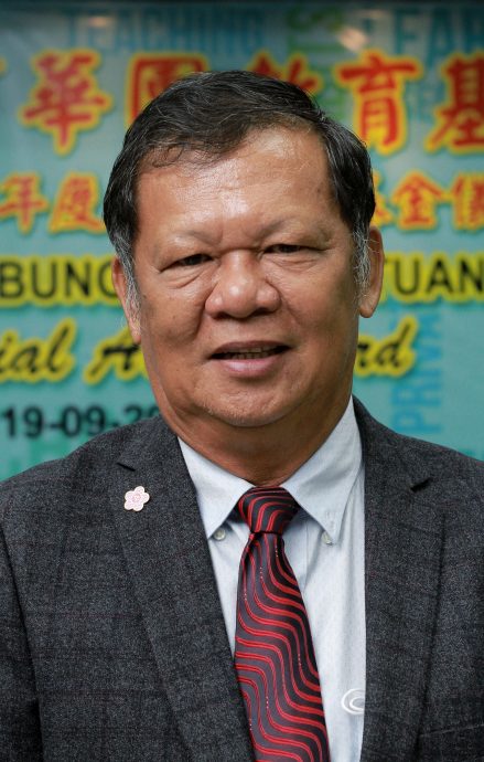 全:彭亨华人社团联合会会长拿督林广有呼吁大家,支持总会长丹斯里吴添泉于来届华总选举免选连任,继续领导华总为期一届(2025-2028)