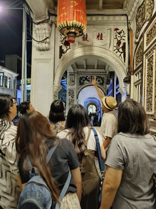 卓衍豪/一顿饭,吃出一个时代的缩影