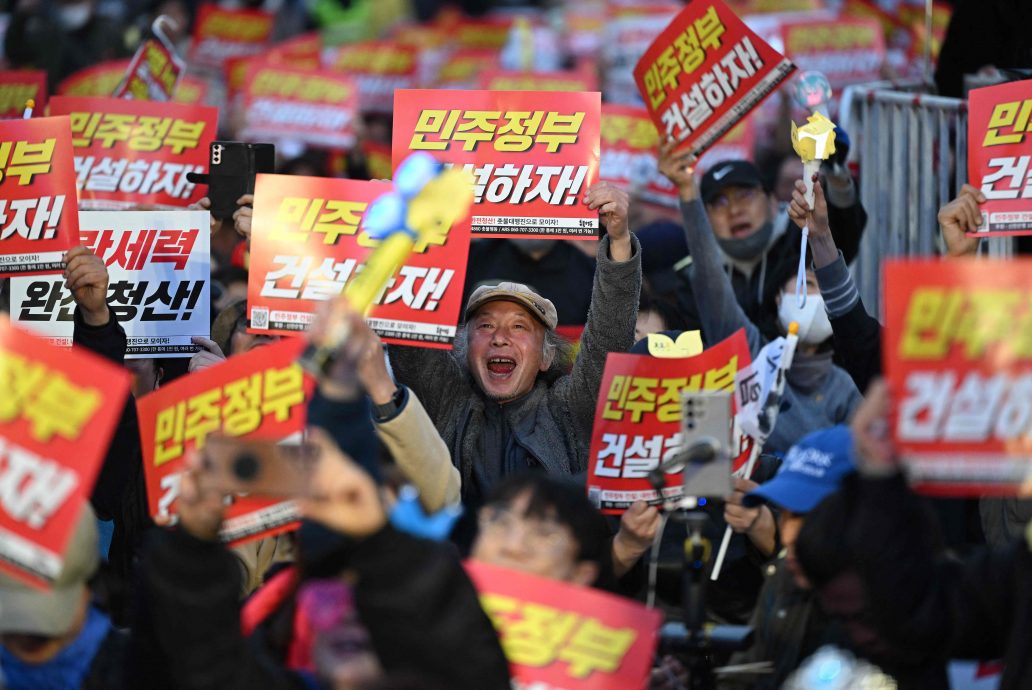 尹锡悦下台 韩社会分裂持续 新政府面临挑战