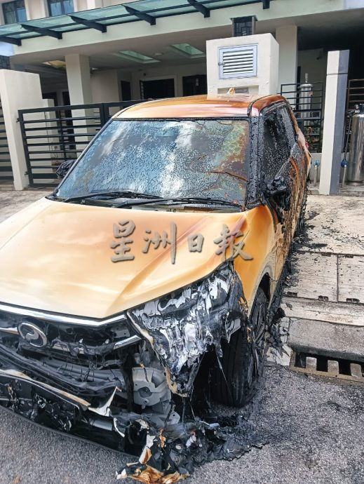 布特拉高原天然气泄漏火灾:190民宅受损,148辆车、11辆摩托车遭殃!