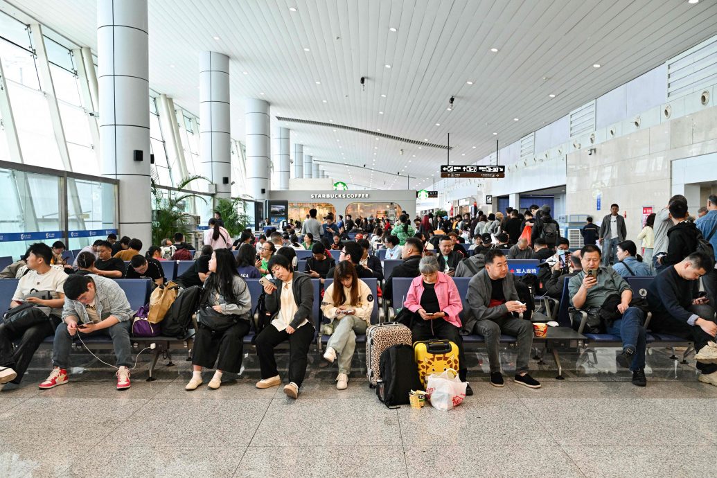 罕见强风吹袭中国多地 3200余次国内航班取消