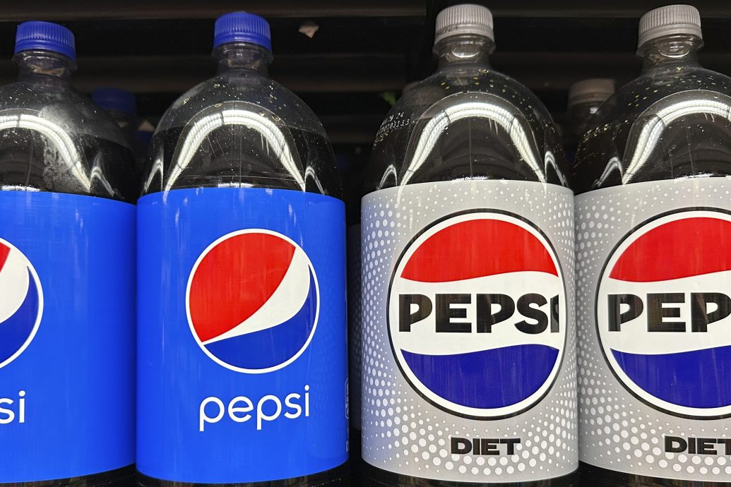 美国国民开始收紧荷包 缩减食品日用品开支