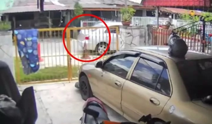 视频|家门前禁停车摆交通锥?小心触法恐中“三万”!