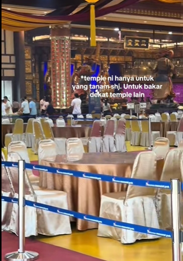 视频|巫裔妻随夫家扫墓引热议 跨宗教温情感动网民