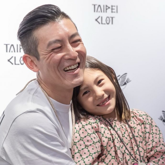 陈冠希当爸后断崖衰老 和女儿约定:将来帮我换尿布