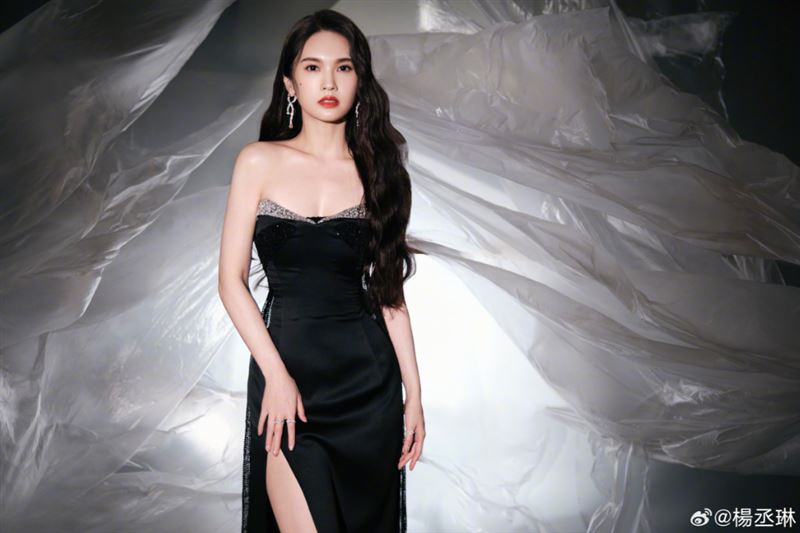 Makiyo控诉女星红了不认人 主持人:是杨丞琳?