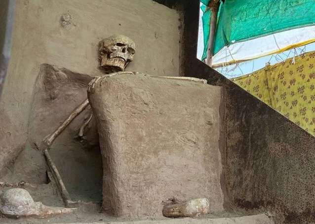 1000年前盘坐人骨出土 博物馆无法收藏原因好荒谬