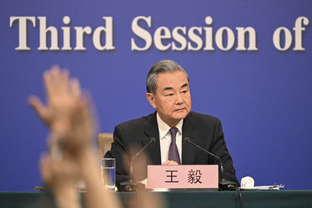 南早:美中缓和贸易僵局需特使 美不认为王毅合适