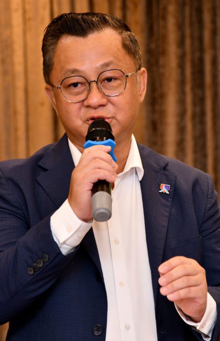 卢国祥:马中免签带来“内卷风” “将冲击服务业、零售、装修工程 !”