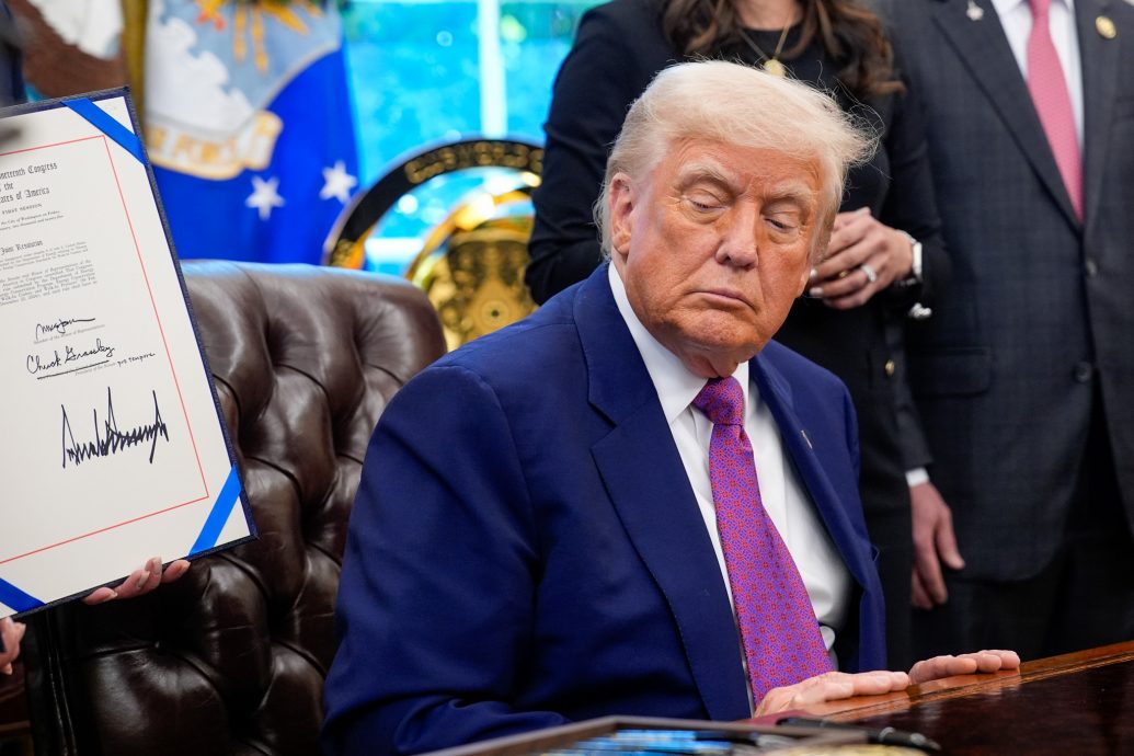 特朗普将扩大对印巴贸易 寻求克什米尔解决方案