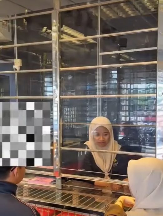 视频|买不起金戒指遭当场退婚? 网劝男子:先努力工作吧!