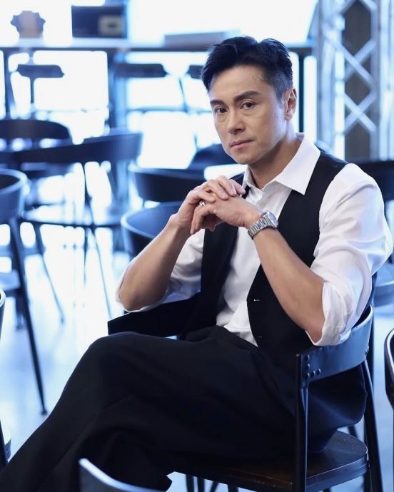 公开零绯闻秘诀 黄浩然拒给异性电话号码