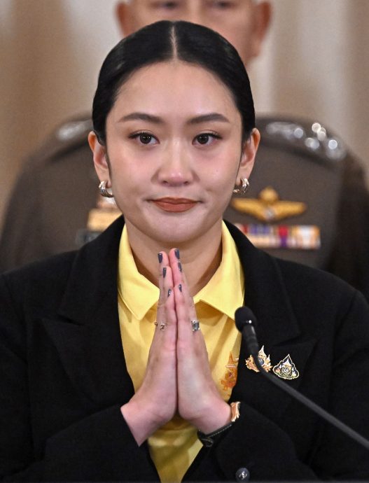 电话录音外泄|被要求辞职陷政治危机─佩通坦道歉