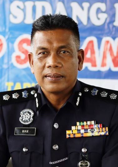 警队17人调职擢升·阿兹林任霹副总警长