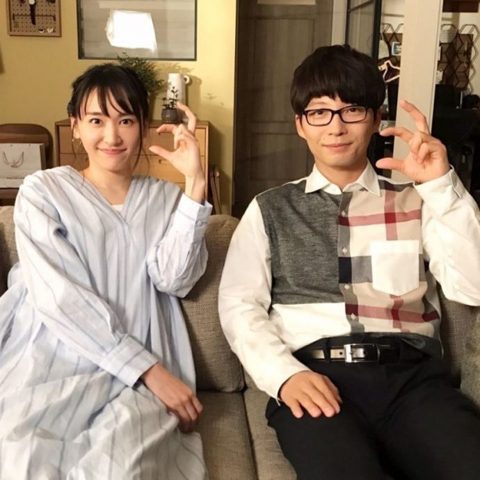 首曝交往新垣结衣时间点 星野源:拍《逃》时没感觉