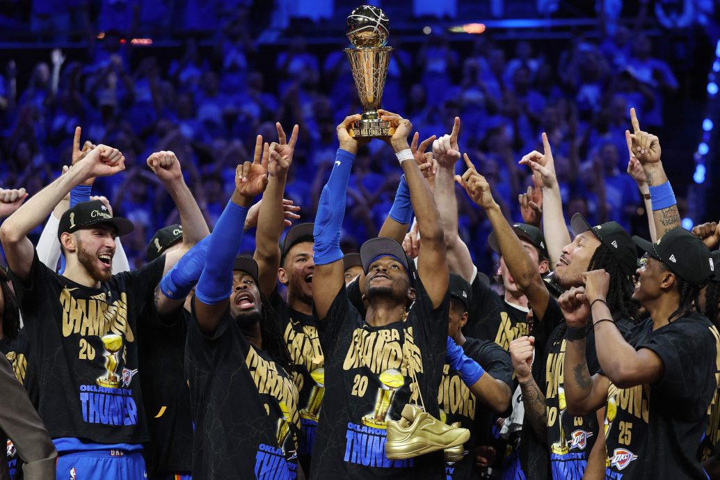 NBA总决赛|“改头换面”后奋战17年 雷霆终封王圆梦