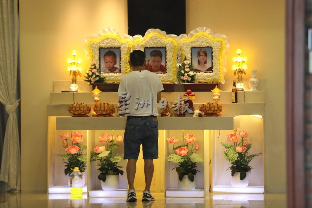 快艇翻覆5死|颜宏达一家三口明举殡 颜良雄:侄儿去年创业卖鱼饵