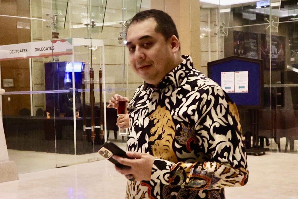 巫统区部主席促首相执行纳吉居家服刑特赦附录 纳吉儿子表示感激