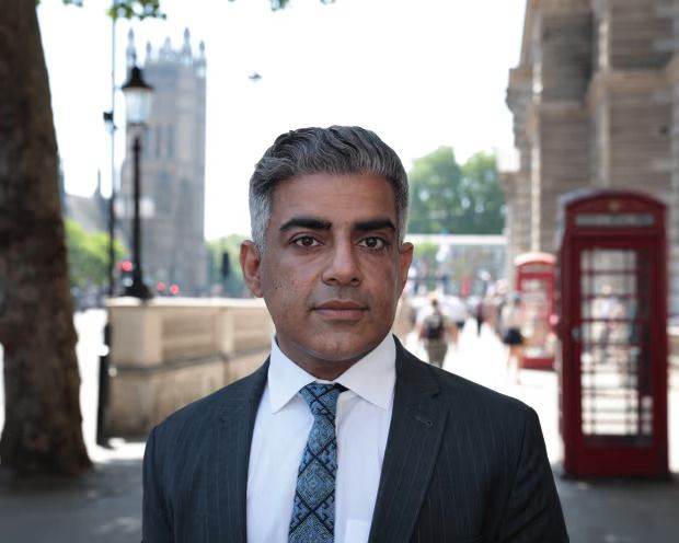 英国外交官创历史: 首位难民出身的英国高级专员将驻斐济