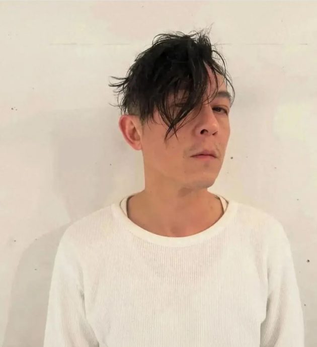 疑机场排队发生冲突 陈冠希报警求助