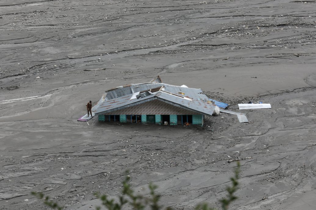 看世界 北印度暴洪冲毁喜马拉雅山村 恐逾70人罹难