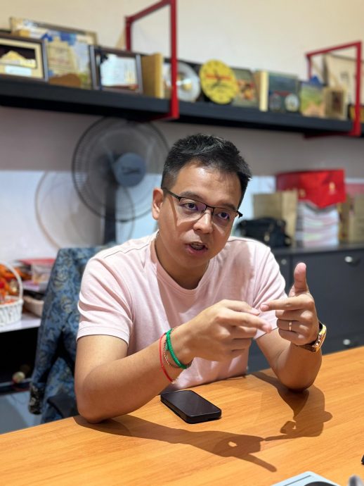 社青团揭侨民华小地契迷思 王俊伟:转换校地建议是为保护学校资产