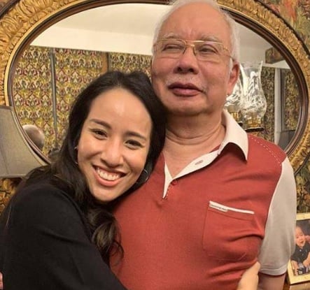 纳吉居家服刑案续审 女儿感恩:我们活着是为了再战