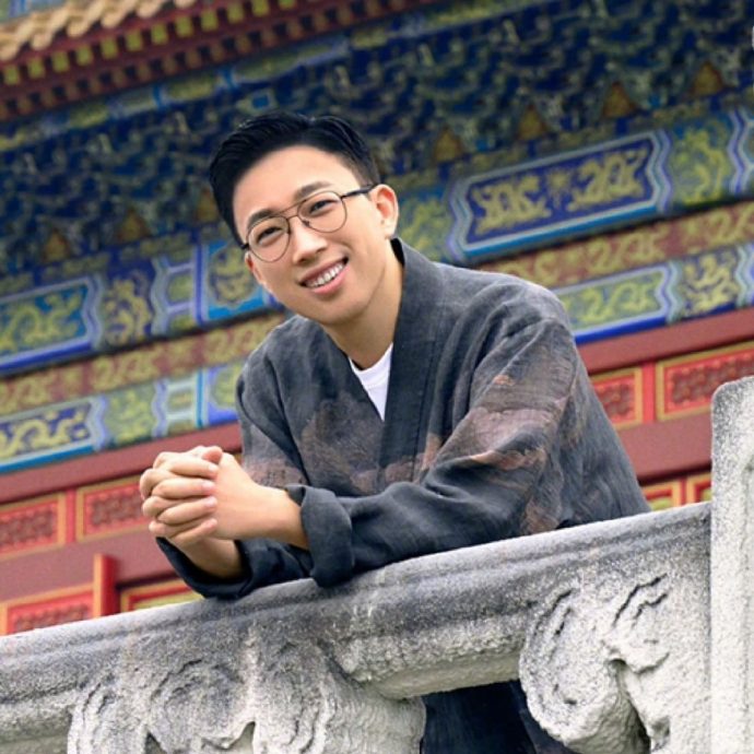 腾泽文晒暧昧私讯爆遭雪藏 老板于正气炸:进组还作妖
