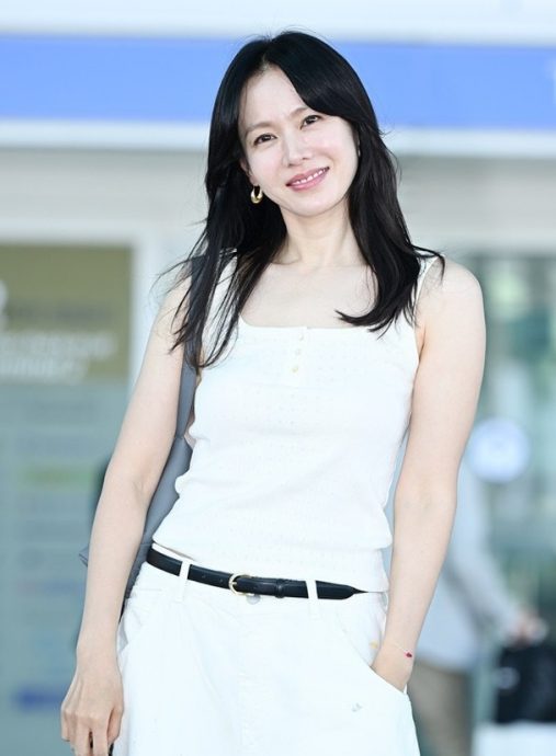 邱泽当爸后随舒淇前进威尼斯 孙艺真李炳宪出发争奖