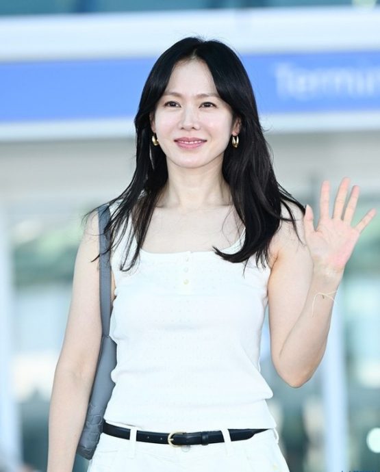 邱泽当爸后随舒淇前进威尼斯 孙艺真李炳宪出发争奖