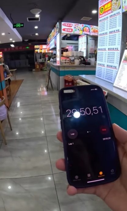 中国有多安全?手提电脑无人顾半小时还存在 巴黎8秒就消失