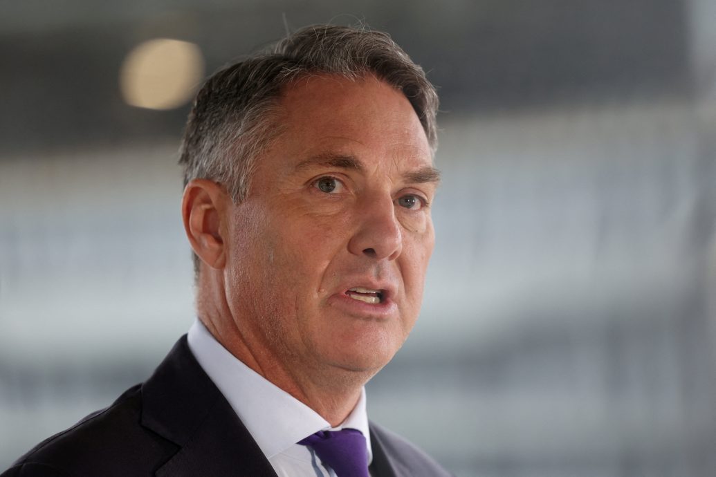 澳洲斥资逾百亿建核潜舰设施 美潜艇可停靠