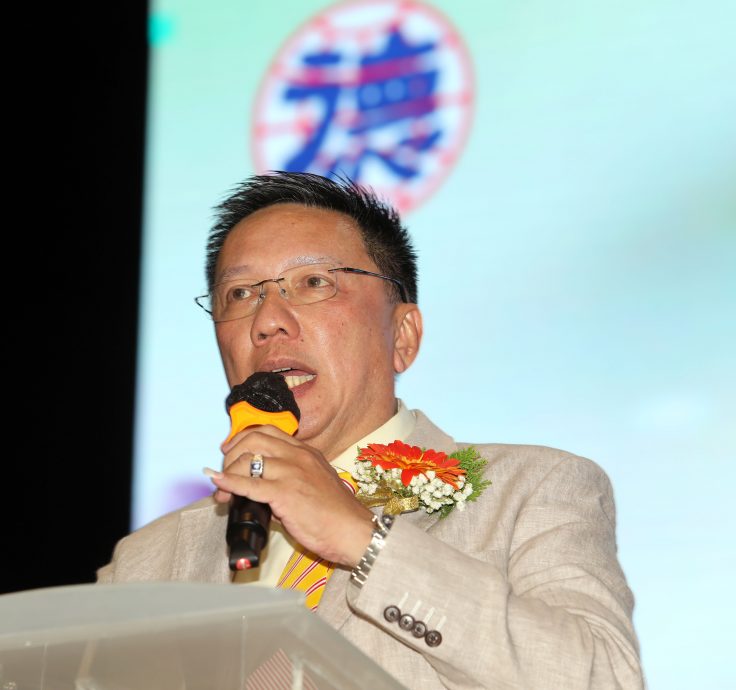 紫芳阁当权派应“以和为贵” 郑明发:召开大会决定理事会人选