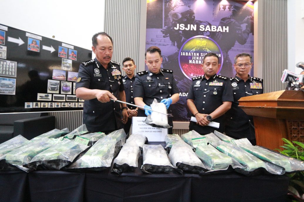 (1/2沙警)快递公司东主职员贩毒被捕 警起获克他命 充公名车名牌包 总值421万